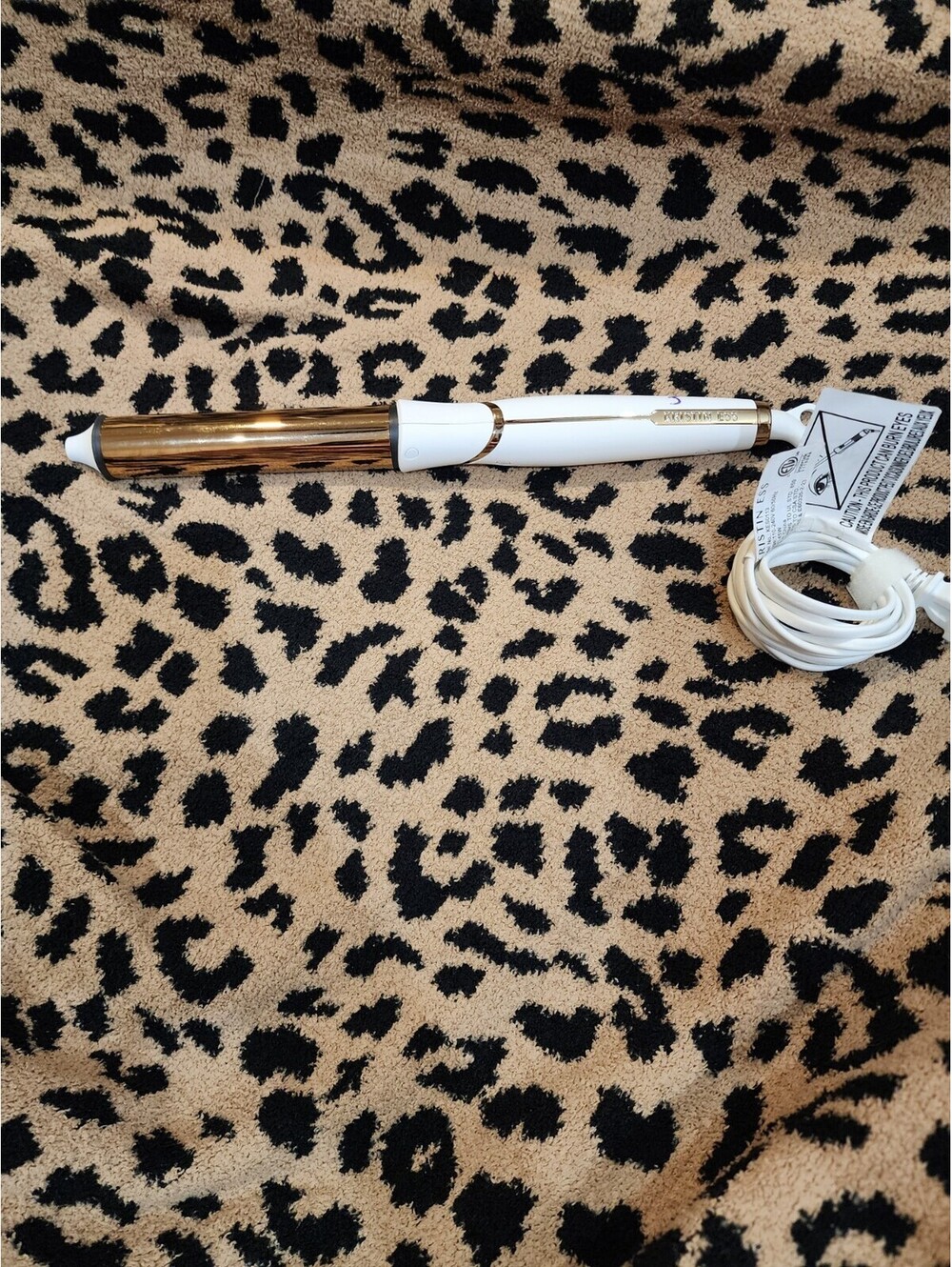 Kristin Ess Soft Wave Titanium Pivoting Wand Curls Short Long Hair Curling 1 1/4
